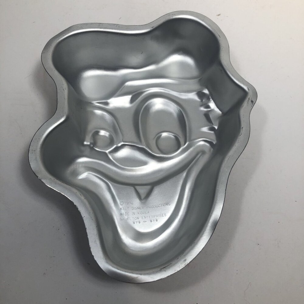 Vintage 1976 Wilton Donald Duck Disney Character 8.5" Pan Mold Smash Cake - Picture 2 of 6